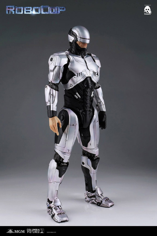 1818_en_us_RoboCop-10-p08.jpg