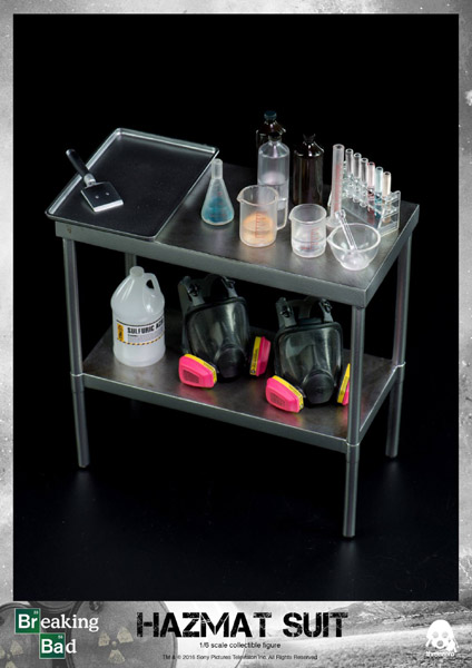 2031_en_us_20161024Hazmat-Suit-600-6.jpg