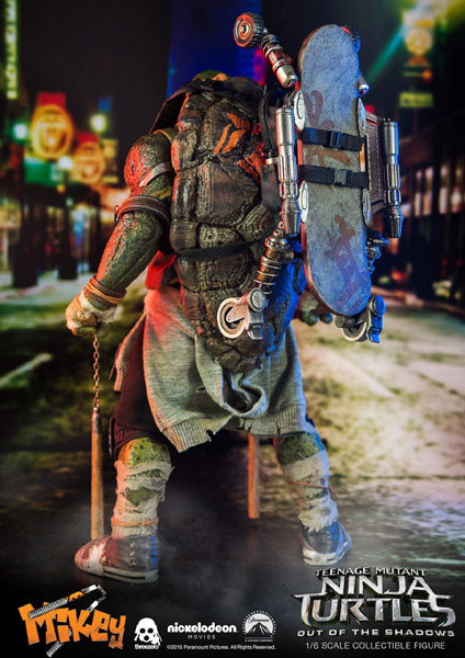 2045_en_us_20161005TMNT2-Michelangelo-6701-6.jpg